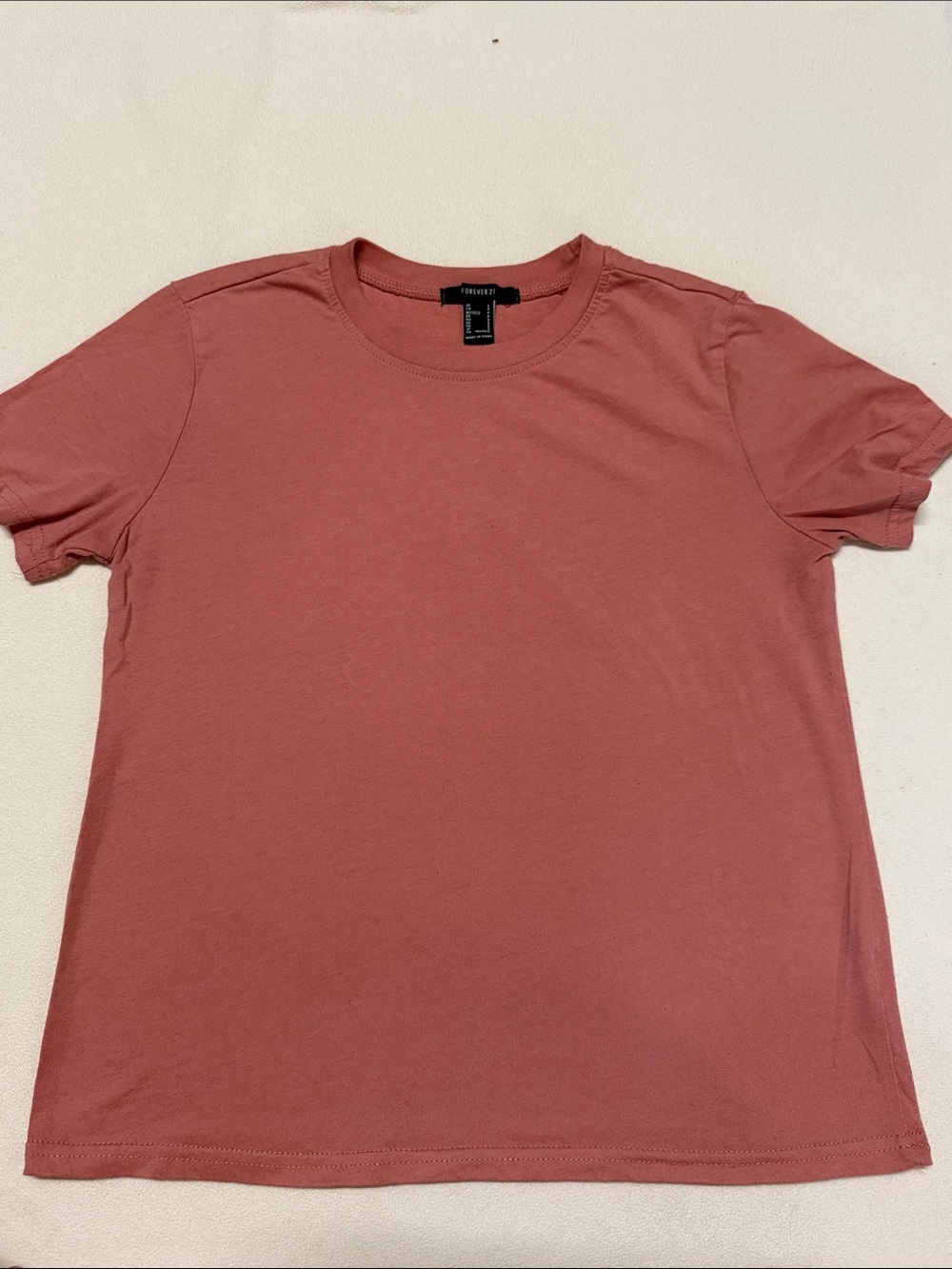 Forever 21 Rose Crewneck T-Shirt